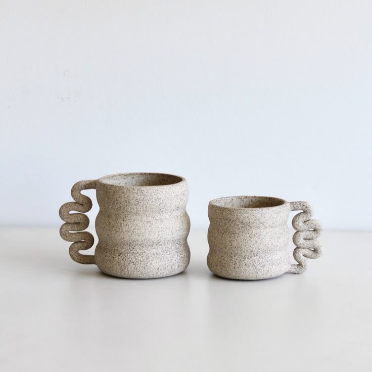Squiggle Handle Cups